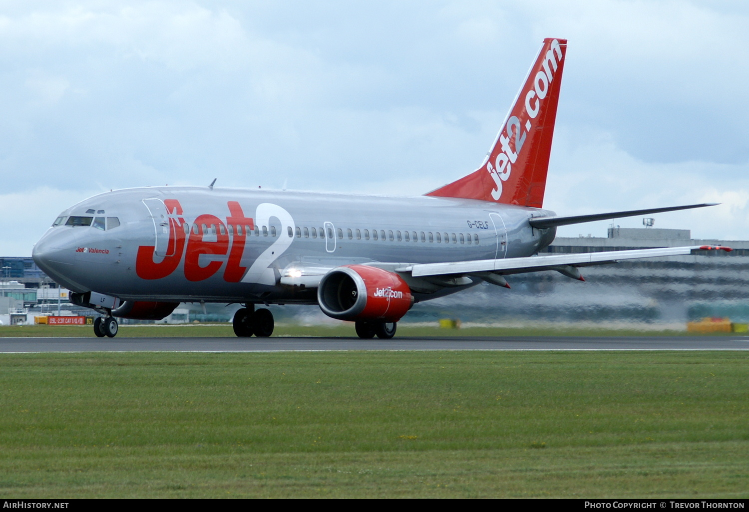 Aircraft Photo of G-CELF | Boeing 737-377 | Jet2 | AirHistory.net #401274