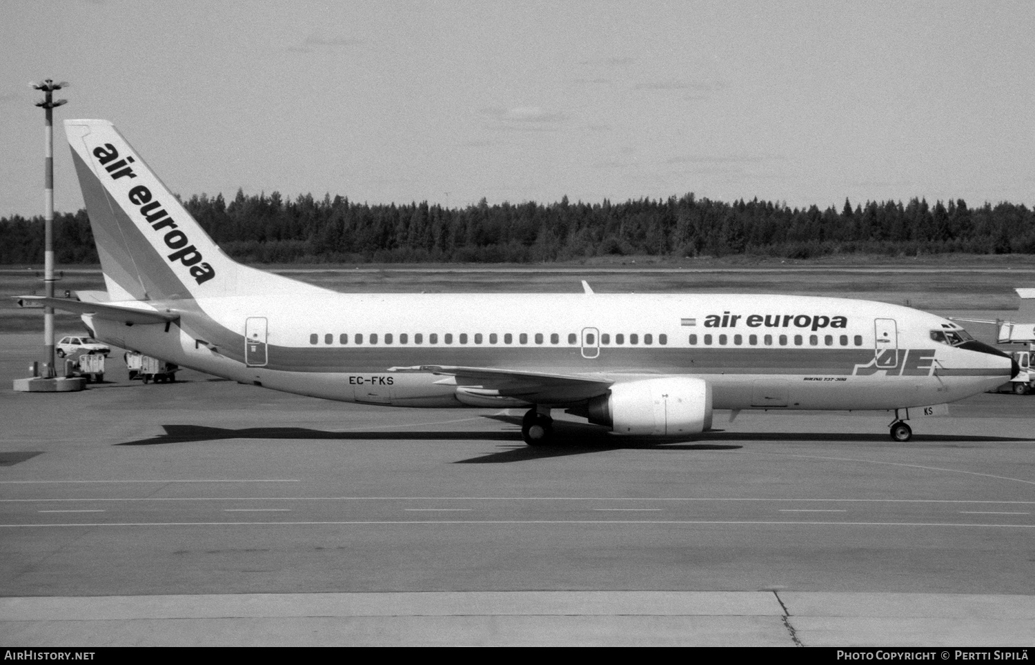 Aircraft Photo of EC-FKS | Boeing 737-3L9 | Air Europa | AirHistory.net #401351