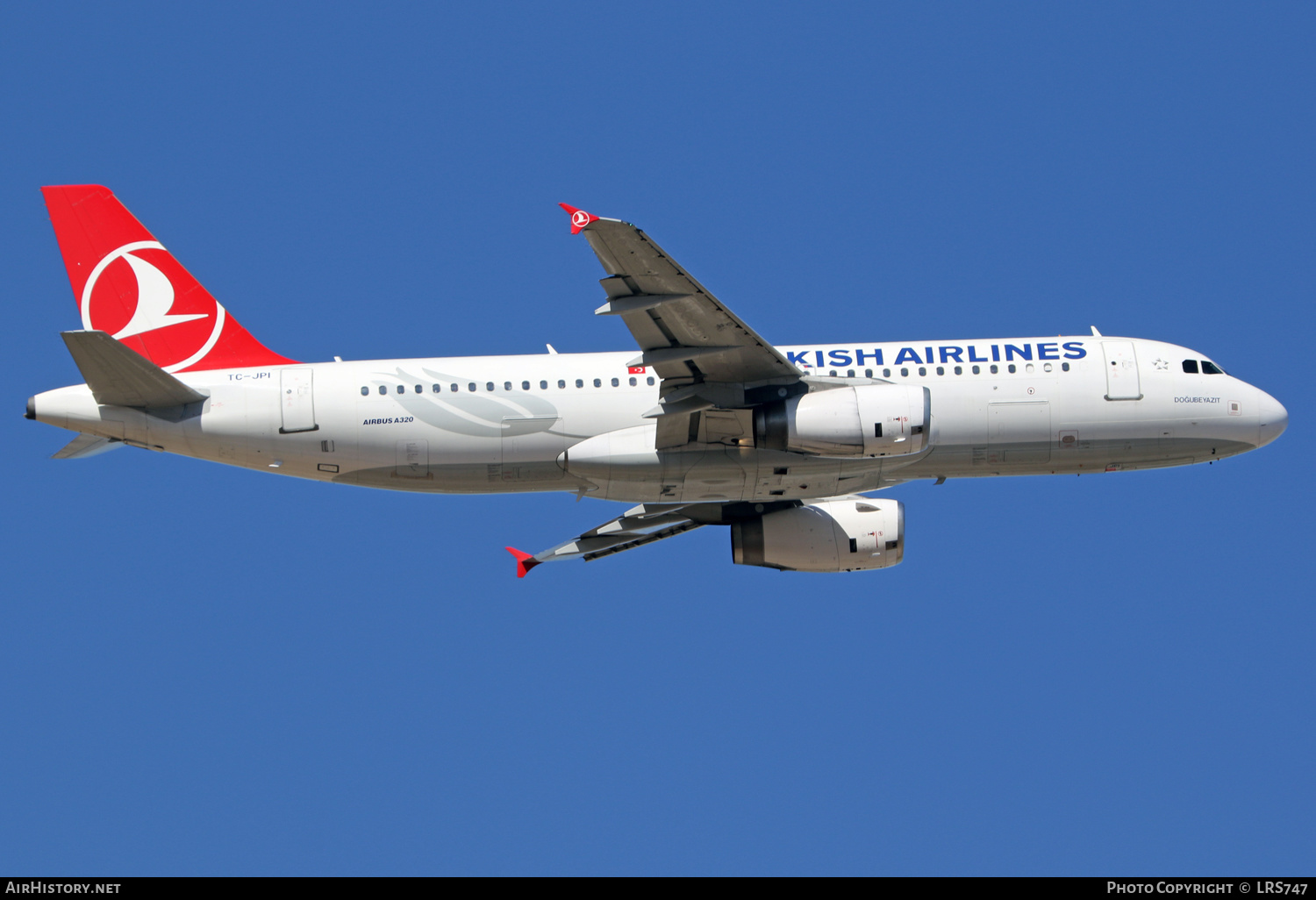 Aircraft Photo of TC-JPI | Airbus A320-232 | Turkish Airlines | AirHistory.net #401391
