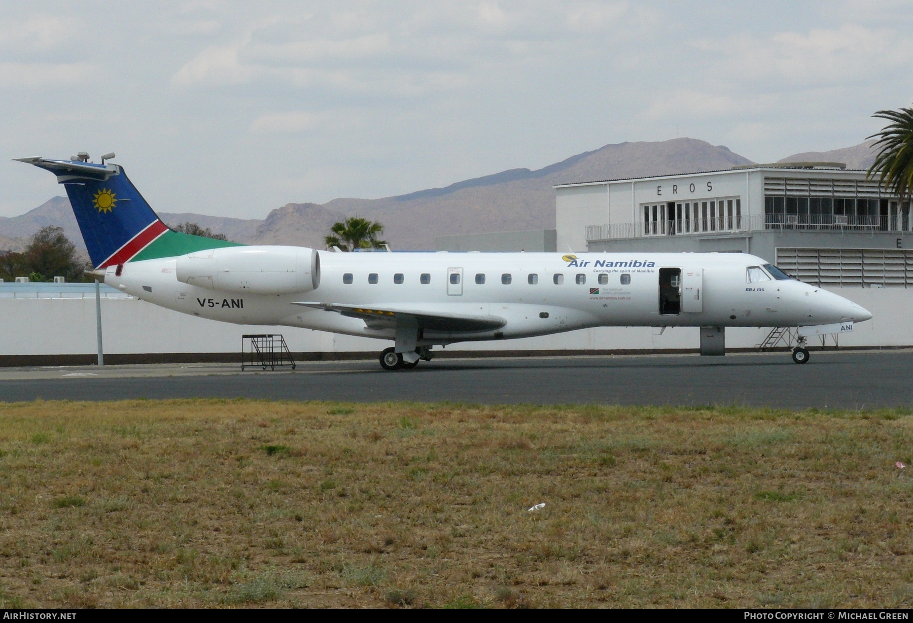Aircraft Photo of V5-ANI | Embraer ERJ-135LR (EMB-135LR) | Air Namibia | AirHistory.net #401403