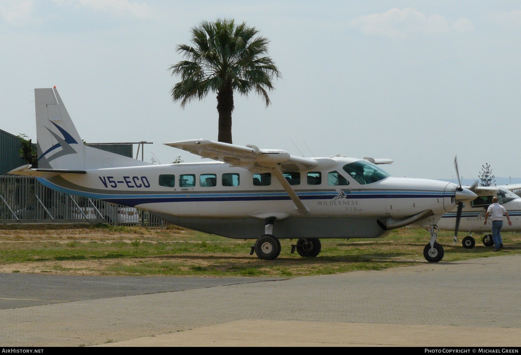 Aircraft Photo of V5-ECO | Cessna 208B Grand Caravan | Wilderness Air | AirHistory.net #401407
