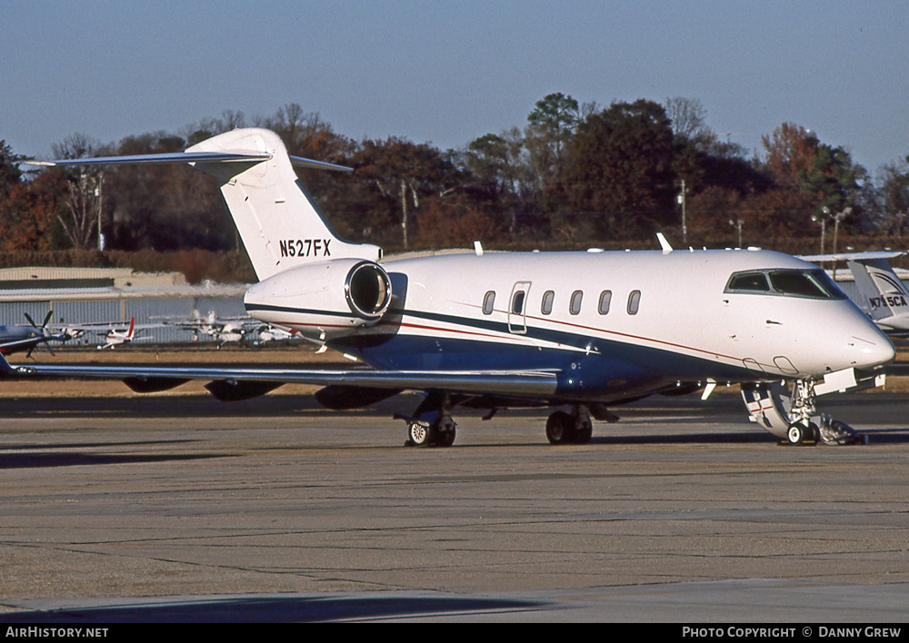 Aircraft Photo of N527FX | Bombardier Challenger 300 (BD-100-1A10) | AirHistory.net #401428