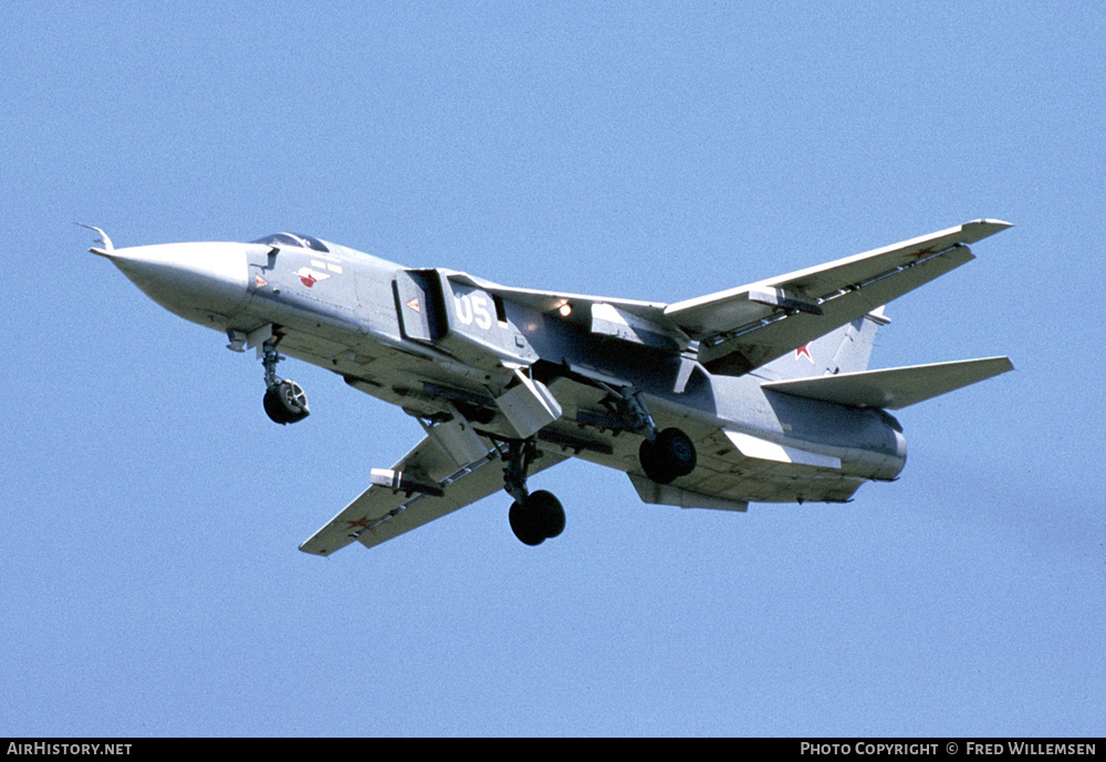 Aircraft Photo of 05 white | Sukhoi Su-24 Fencer B | Soviet Union - Air Force | AirHistory.net #401432