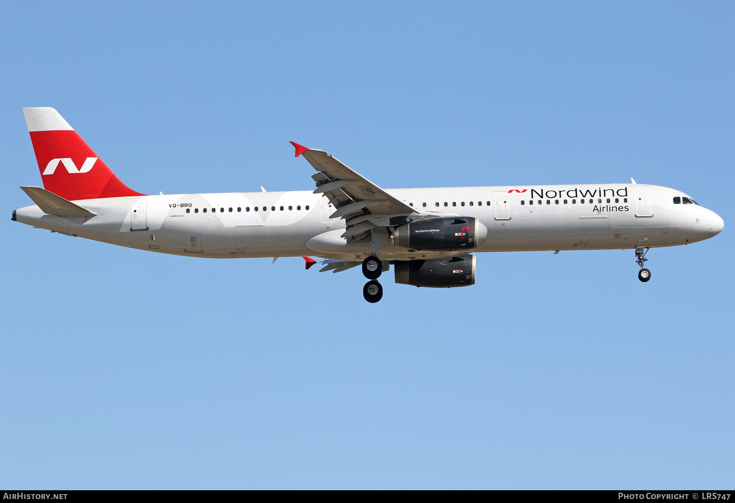 Aircraft Photo of VQ-BRO | Airbus A321-231 | Nordwind Airlines | AirHistory.net #401605