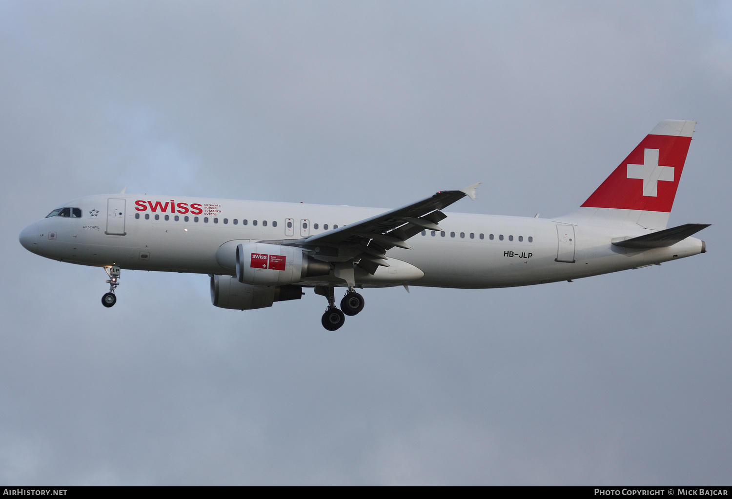 Aircraft Photo of HB-JLP | Airbus A320-214 | Swiss International Air Lines | AirHistory.net #401621