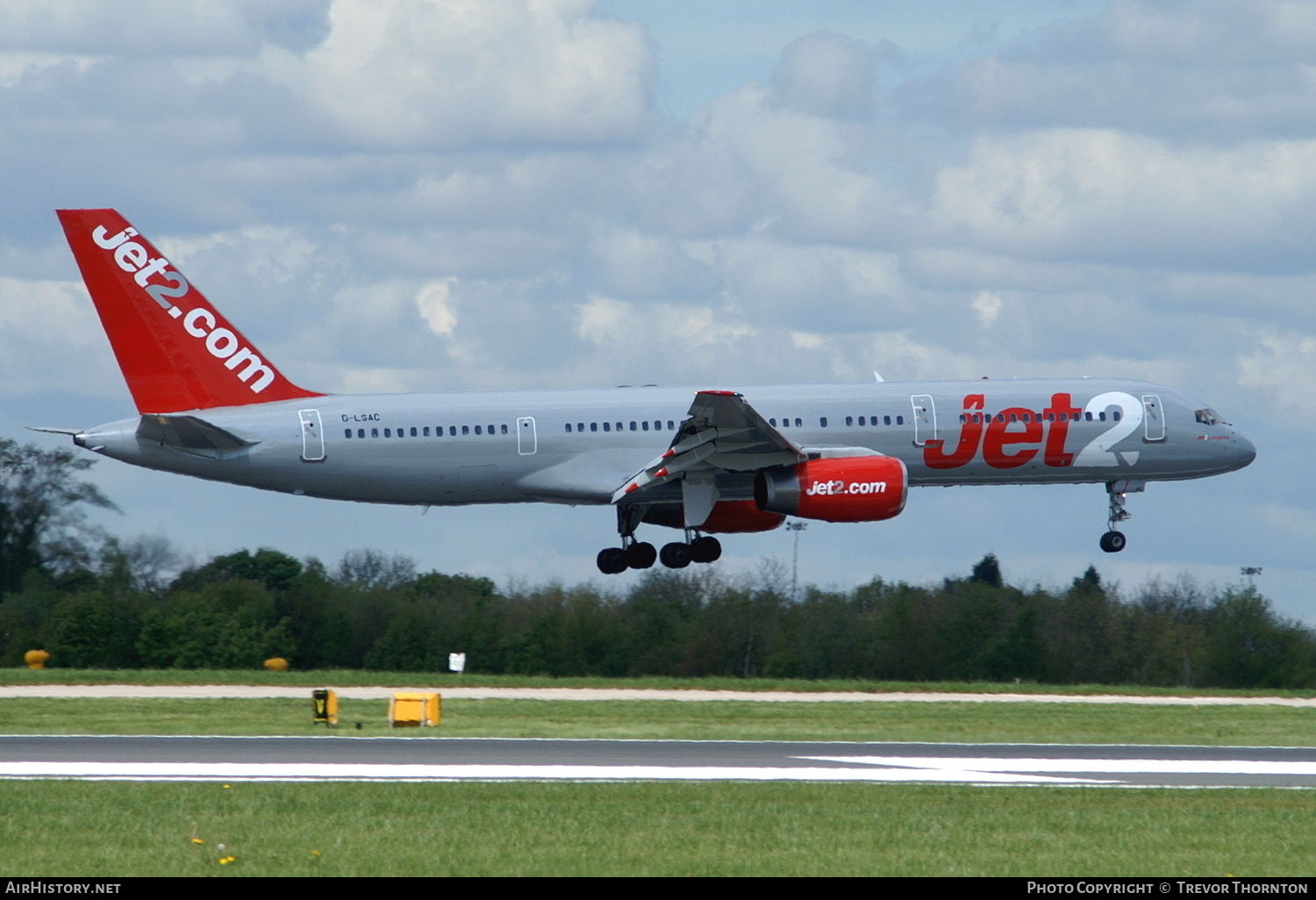 Aircraft Photo of G-LSAC | Boeing 757-23A | Jet2 | AirHistory.net #401630