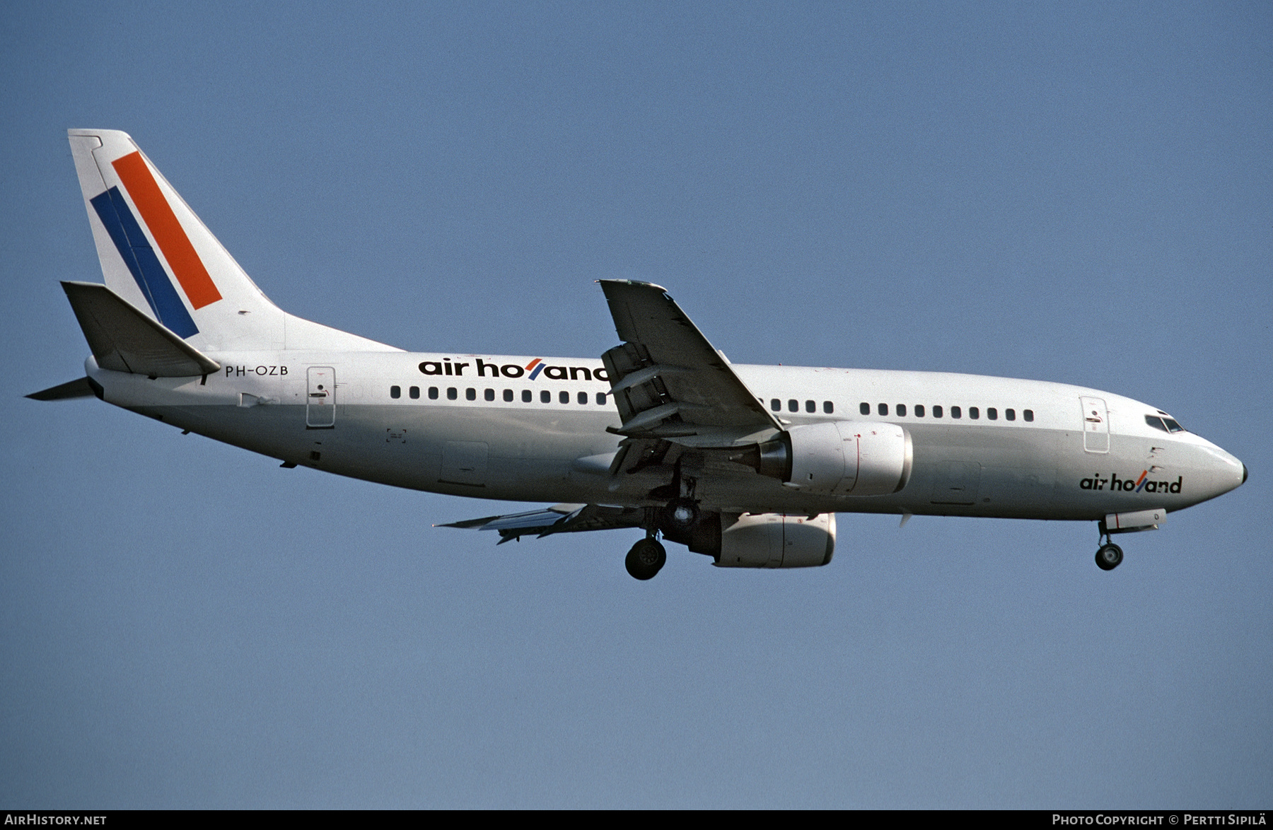 Aircraft Photo of PH-OZB | Boeing 737-3Y0 | Air Holland | AirHistory.net #401635