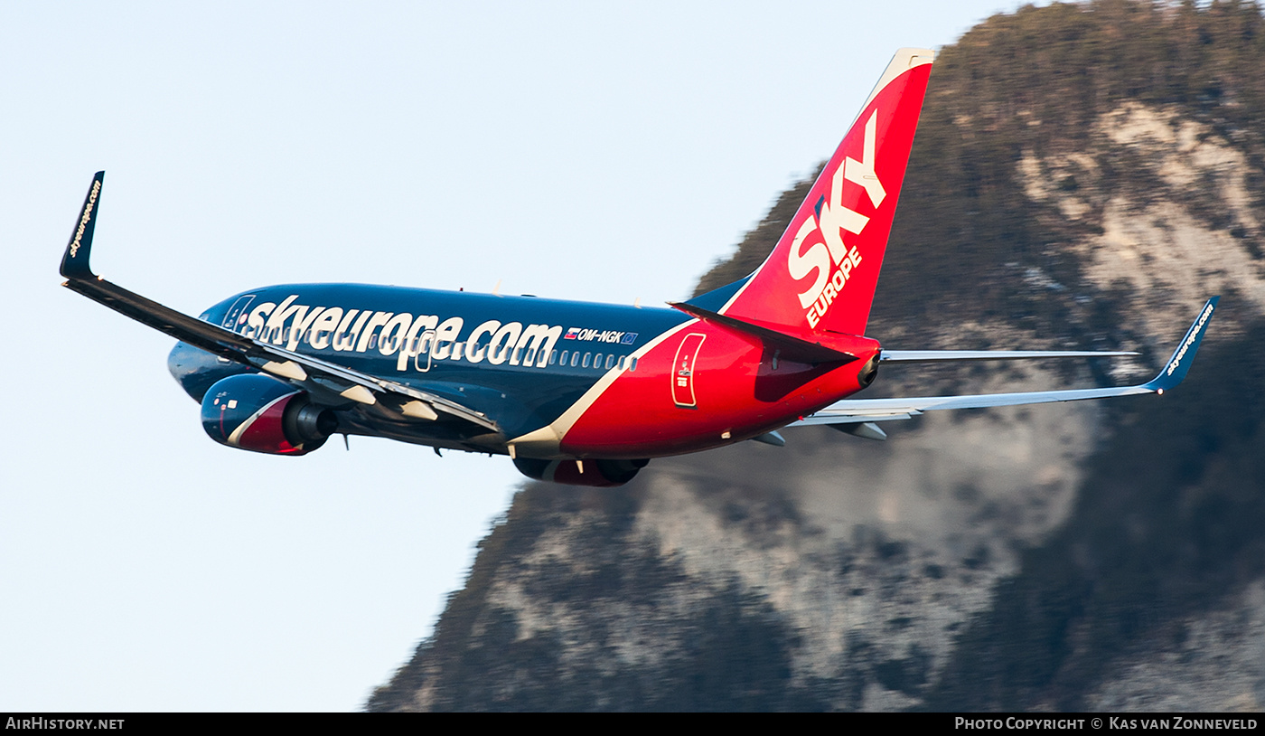 Aircraft Photo of OM-NGK | Boeing 737-76N | SkyEurope Airlines | AirHistory.net #401714