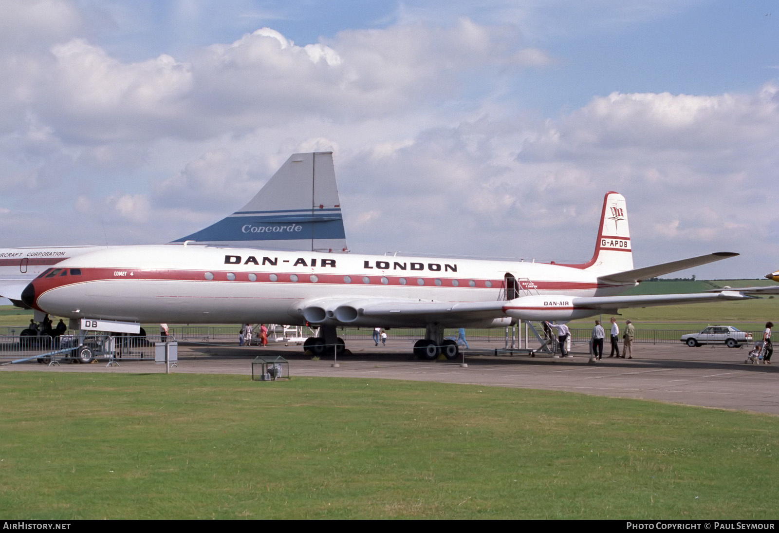 Aircraft Photo of G-APDB | De Havilland D.H. 106 Comet 4 | Dan-Air London | AirHistory.net #401716