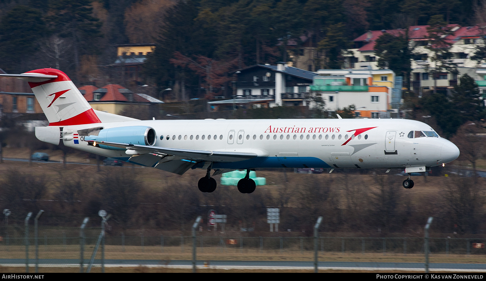 Aircraft Photo of OE-LVL | Fokker 100 (F28-0100) | Austrian Arrows | AirHistory.net #401724