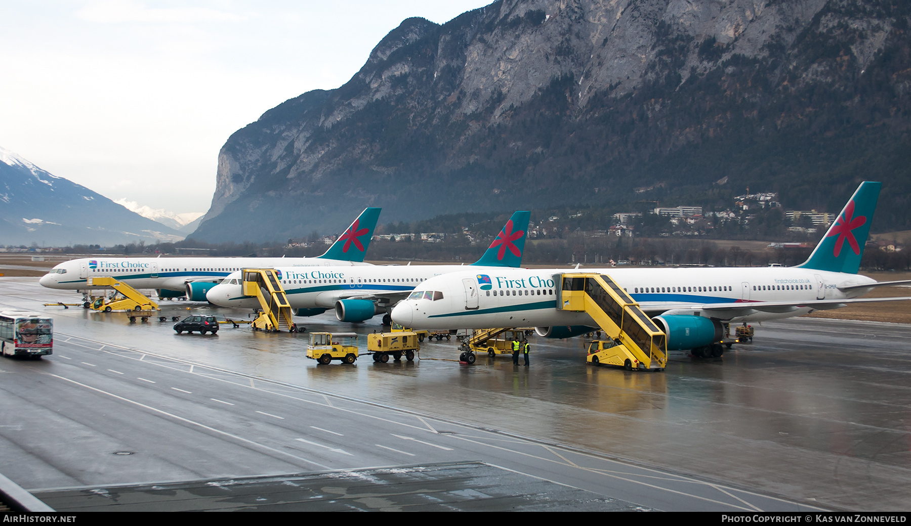 Airport photo of Innsbruck - Kranebitten (LOWI / INN) in Austria | AirHistory.net #401737