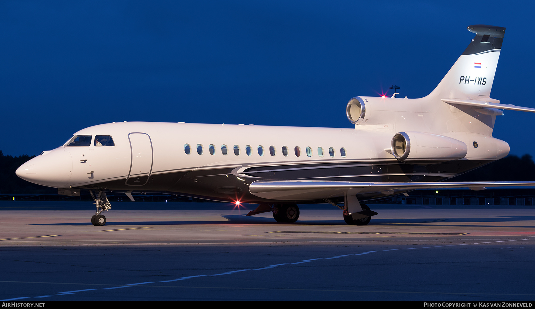 Aircraft Photo of PH-IWS | Dassault Falcon 7X | AirHistory.net #401786