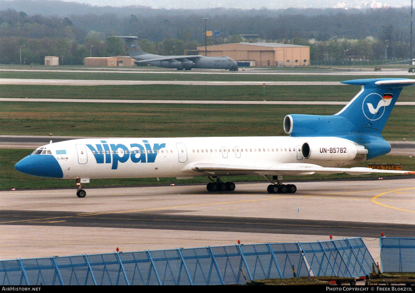 Aircraft Photo of UN-85782 | Tupolev Tu-154M | VipAir Airlines | AirHistory.net #401834