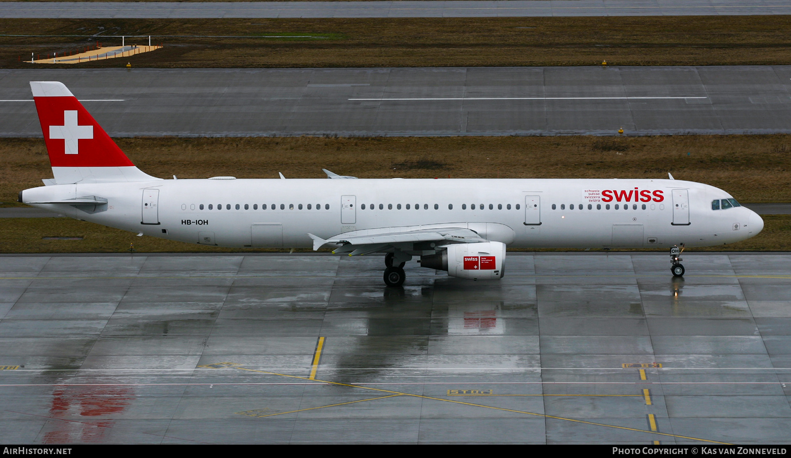 Aircraft Photo of HB-IOH | Airbus A321-111 | Swiss International Air Lines | AirHistory.net #401849