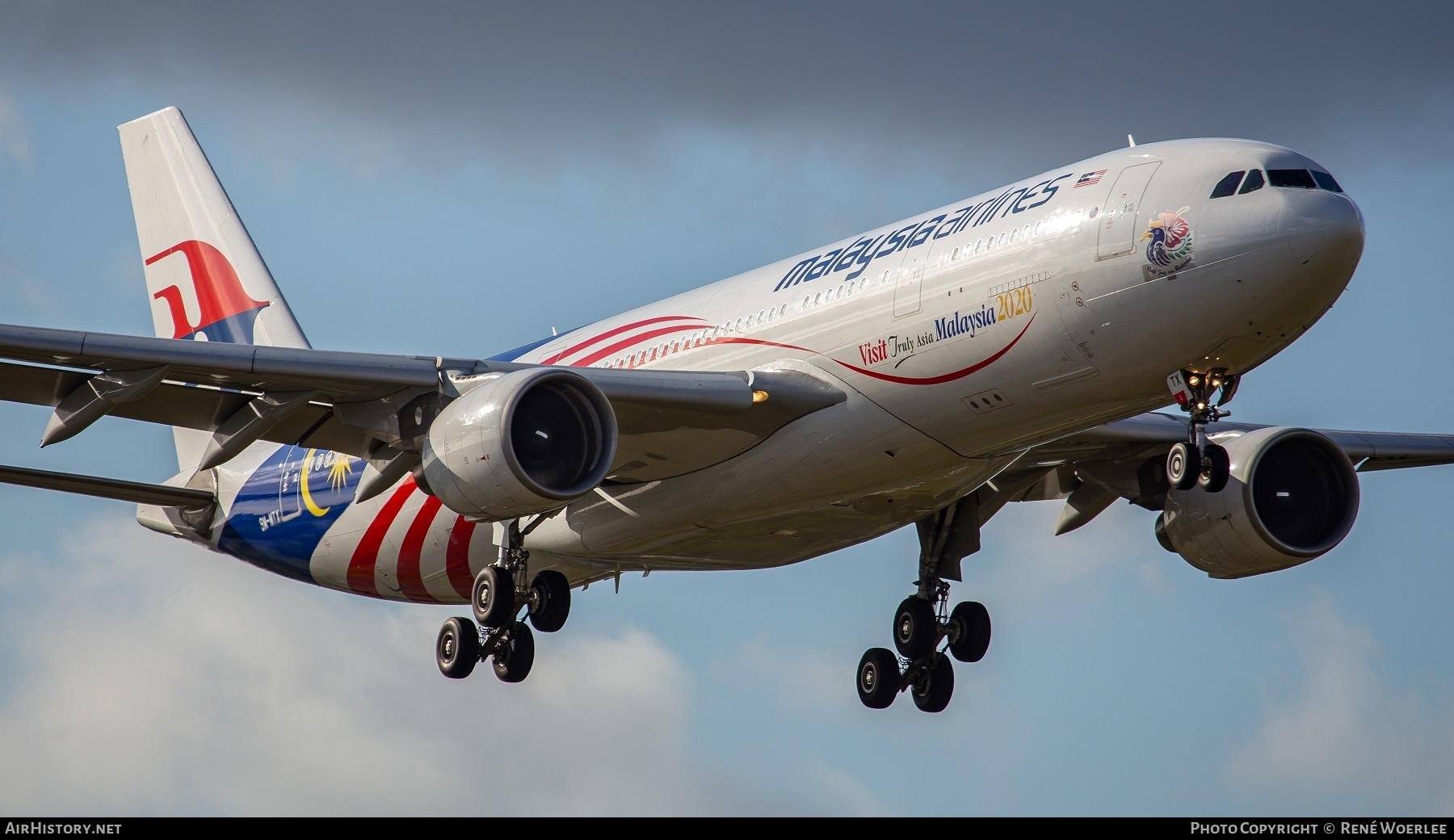 Aircraft Photo of 9M-MTX | Airbus A330-223 | Malaysia Airlines | AirHistory.net #401917