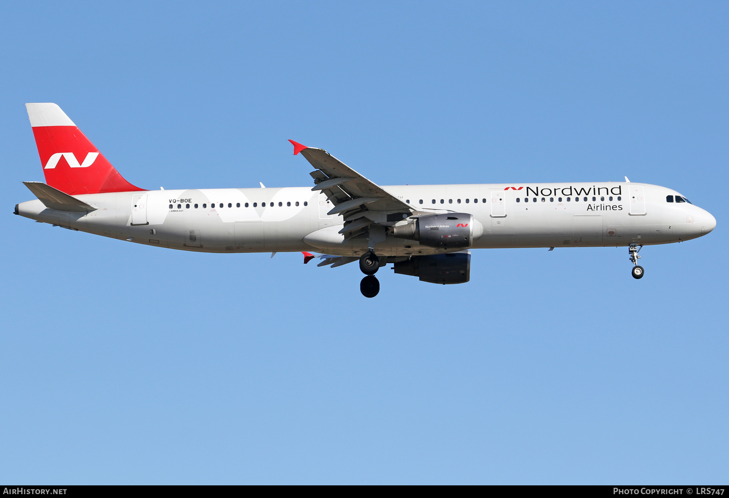 Aircraft Photo of VQ-BOE | Airbus A321-211 | Nordwind Airlines | AirHistory.net #401964