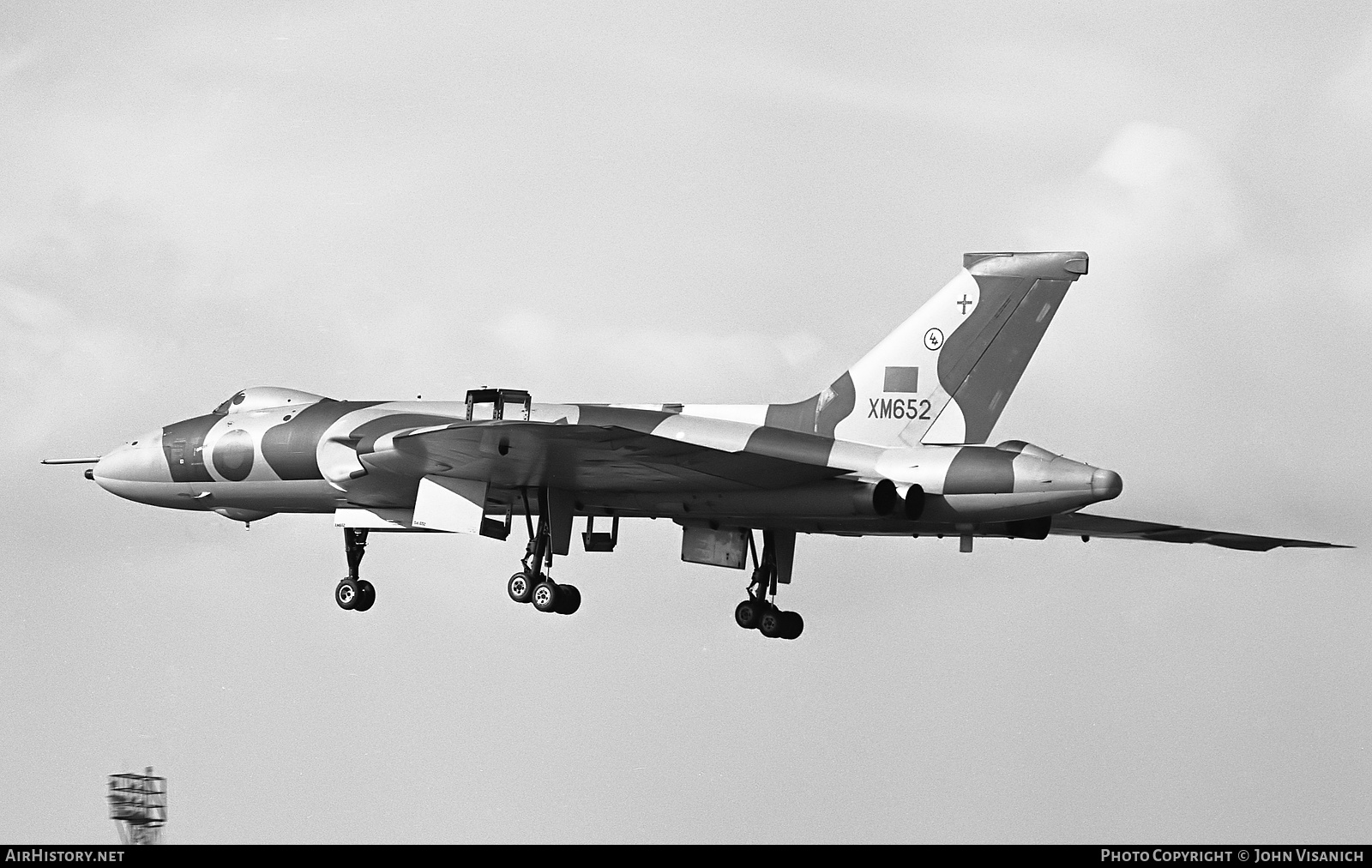 Aircraft Photo of XM652 | Avro 698 Vulcan B.2 | UK - Air Force | AirHistory.net #402003