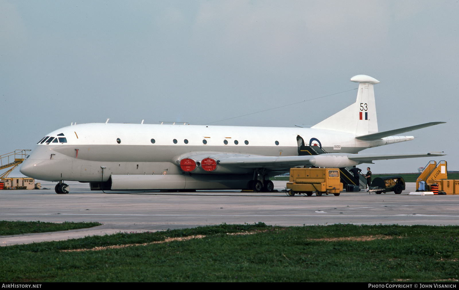 Aircraft Photo of XV253 | Hawker Siddeley HS-801 Nimrod MR.1 | UK - Air Force | AirHistory.net #402004