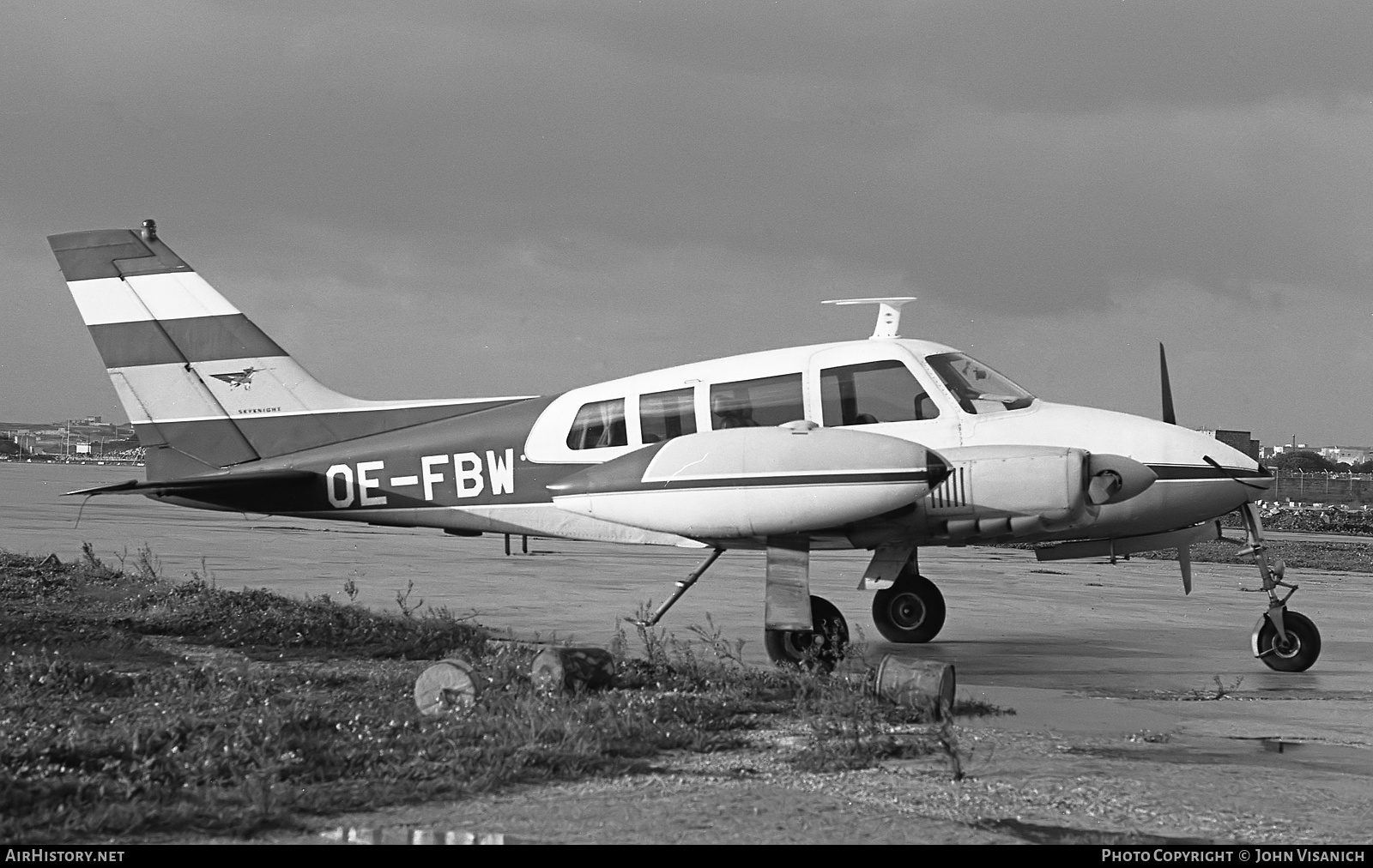Aircraft Photo of OE-FBW | Cessna 320 Skyknight | AirHistory.net #402005