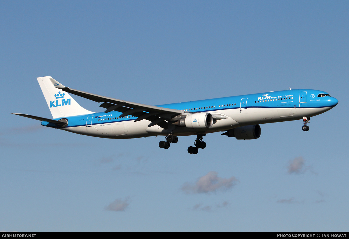 Aircraft Photo of PH-AKA | Airbus A330-303 | KLM - Royal Dutch Airlines | AirHistory.net #402054