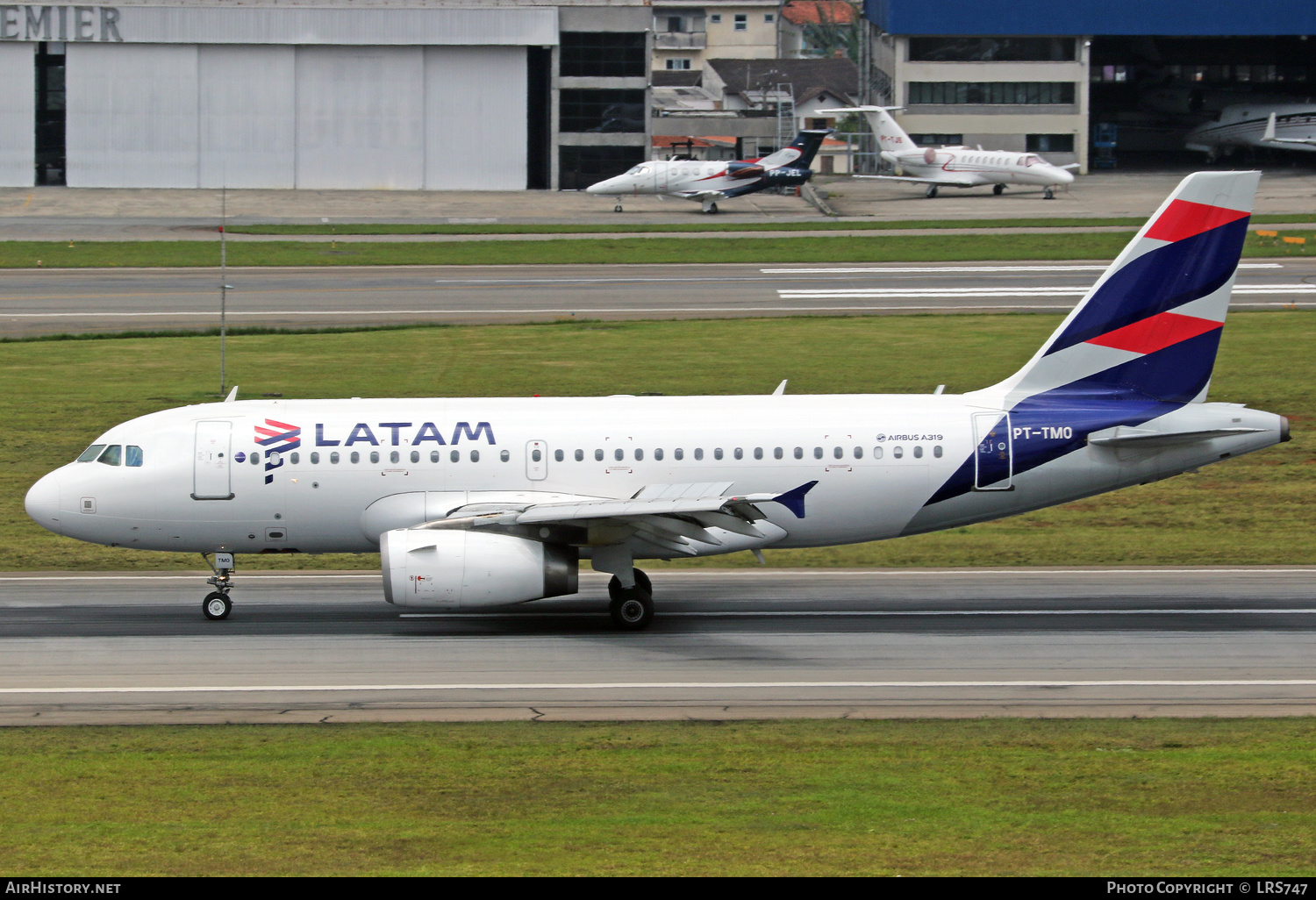Aircraft Photo of PT-TMO | Airbus A319-112 | LATAM Airlines | AirHistory.net #402118