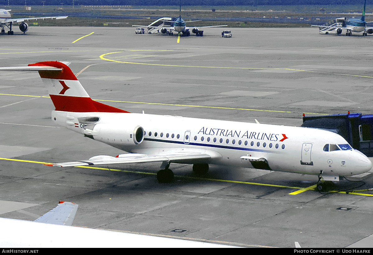 Aircraft Photo of OE-LFP | Fokker 70 (F28-0070) | Austrian Airlines | AirHistory.net #402138