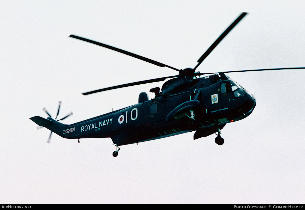 Aircraft Photo of XZ575 | Westland WS-61 Sea King HAS2A | UK - Navy | AirHistory.net #402155