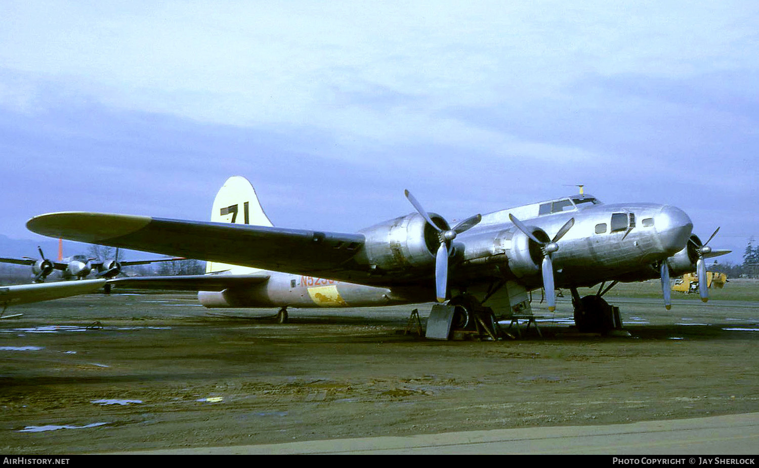 Aircraft Photo of N5233V | Boeing B-17G Flying Fortress | AirHistory.net #402162