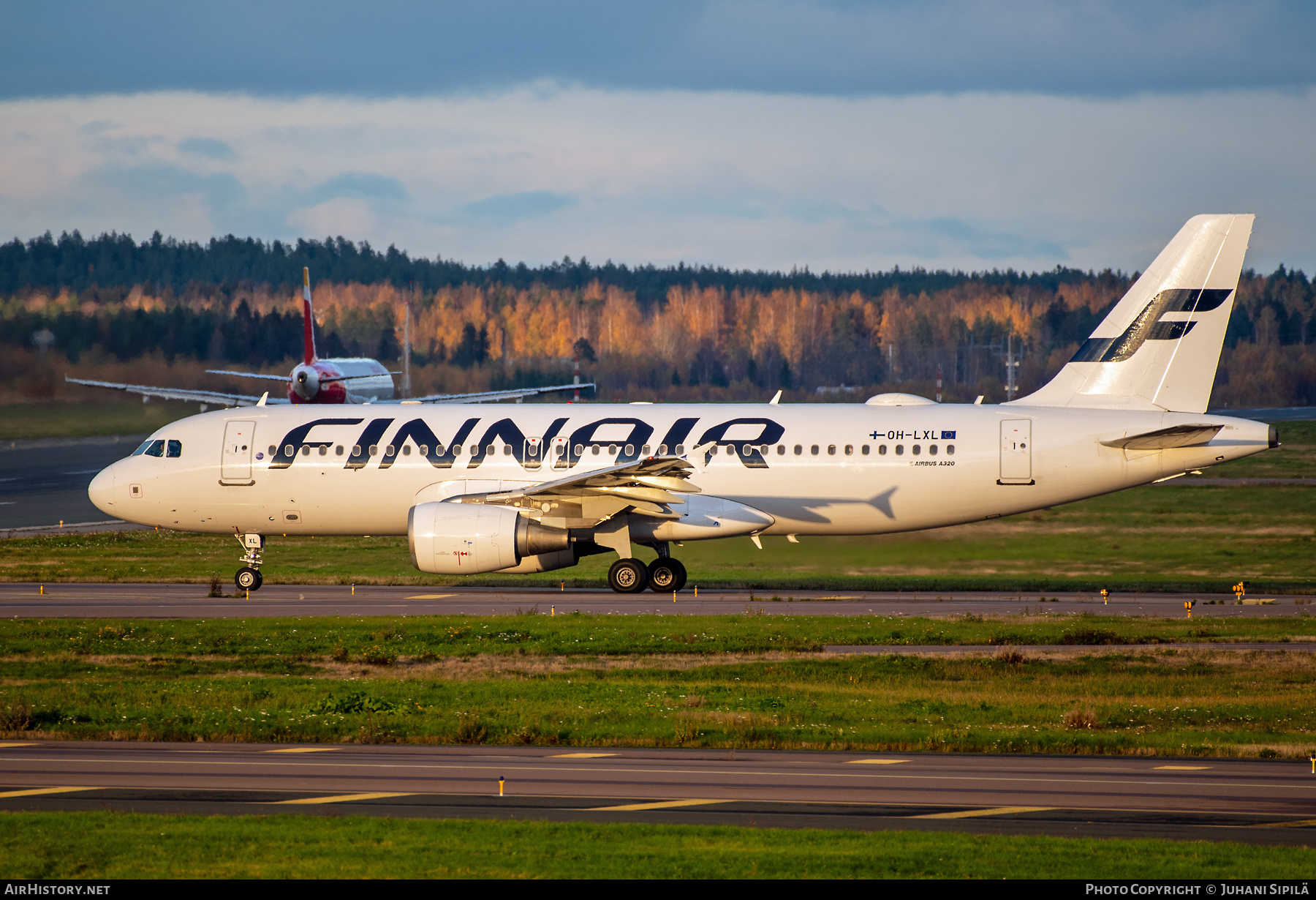 Aircraft Photo of OH-LXL | Airbus A320-214 | Finnair | AirHistory.net #402202