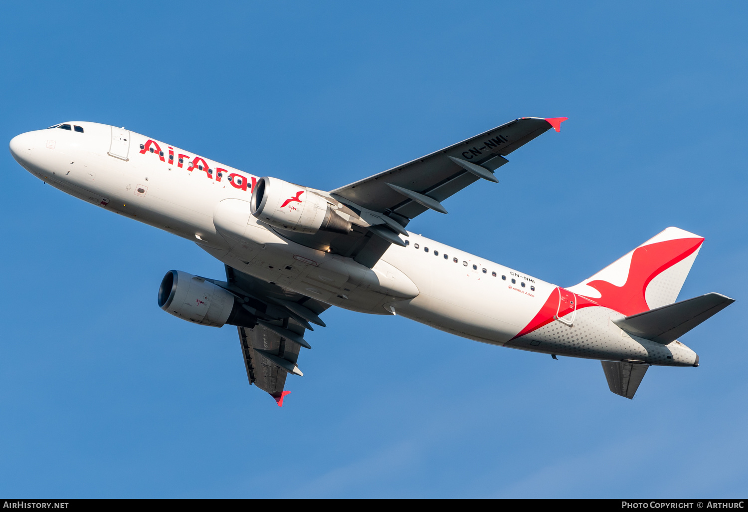 Aircraft Photo of CN-NMI | Airbus A320-214 | Air Arabia | AirHistory.net #402214