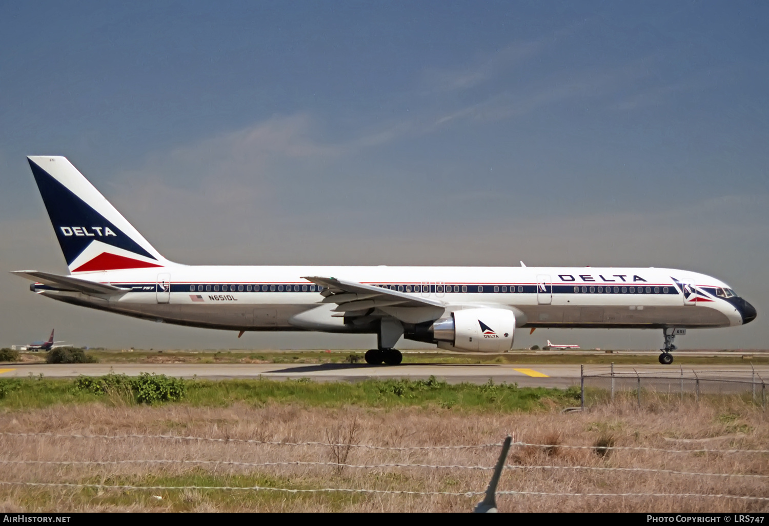 Aircraft Photo of N651DL | Boeing 757-232 | Delta Air Lines | AirHistory.net #402362