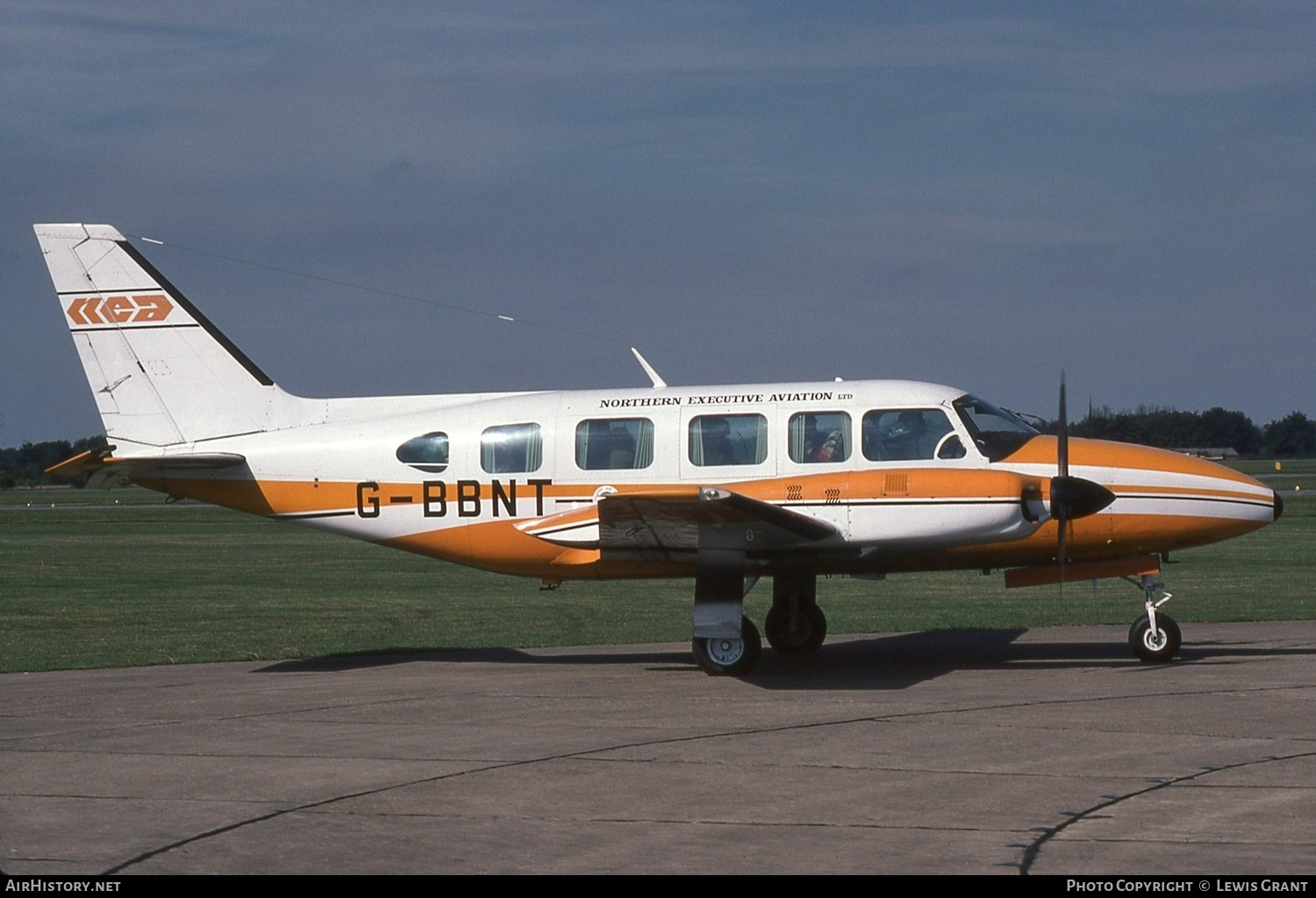 Aircraft Photo of G-BBNT | Piper PA-31-350 Navajo Chieftain | Northern Executive Aviation | AirHistory.net #402496