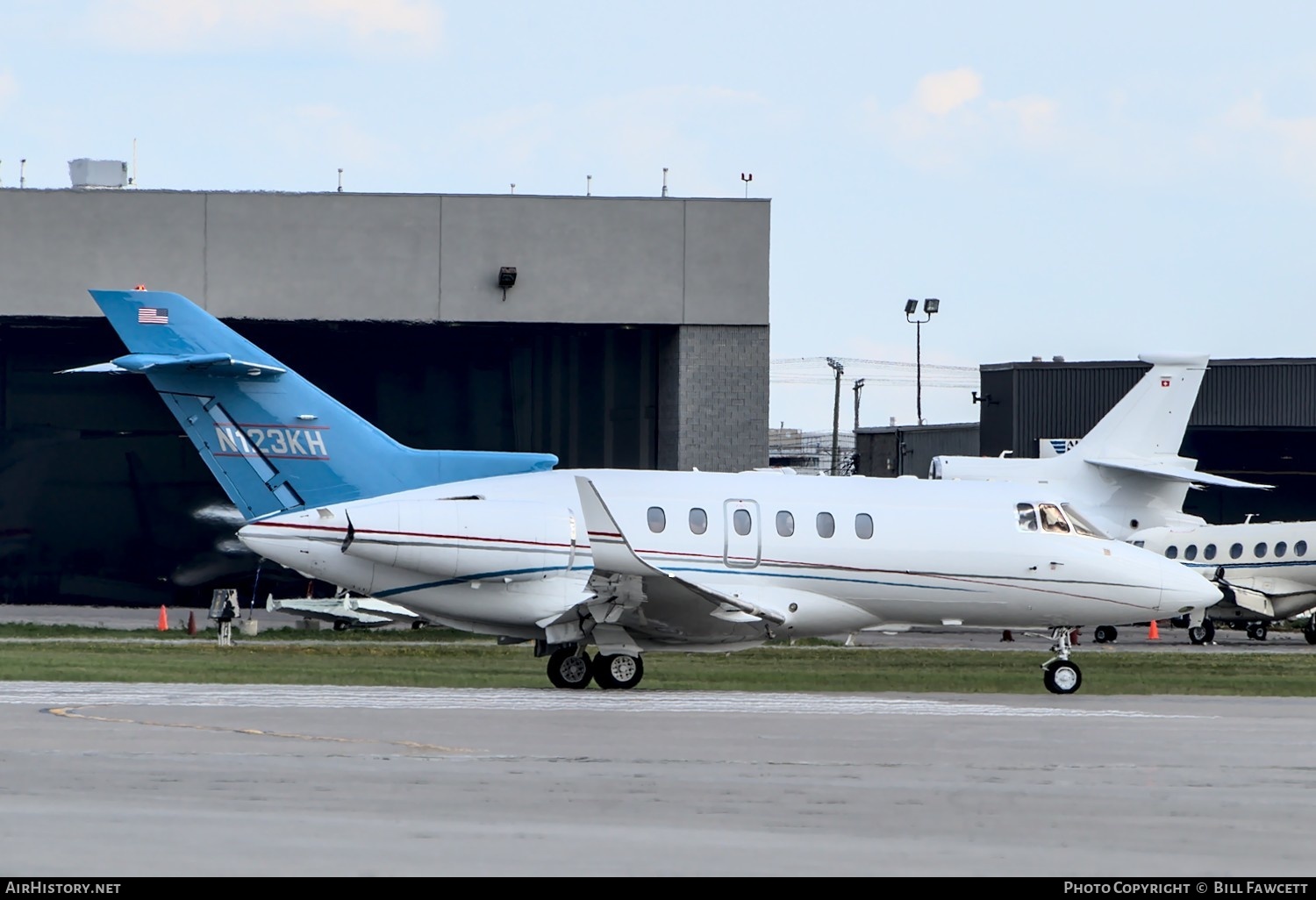 Aircraft Photo of N123KH | Raytheon Hawker 800XP | AirHistory.net #402498