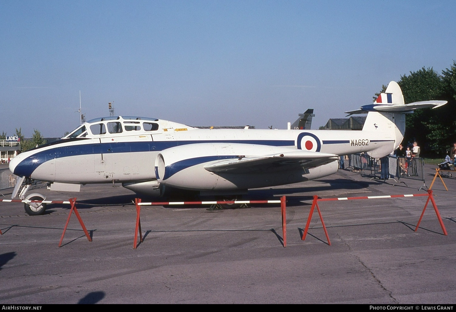 Aircraft Photo of WA662 | Gloster Meteor T7 | UK - Air Force | AirHistory.net #402503