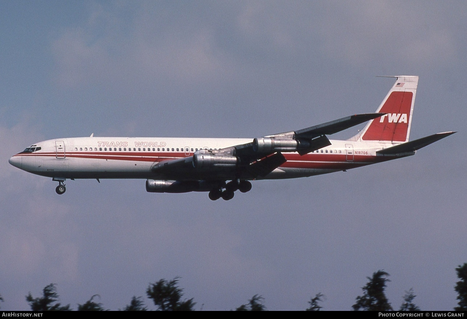 Aircraft Photo of N18706 | Boeing 707-331B | Trans World Airlines - TWA | AirHistory.net #402508