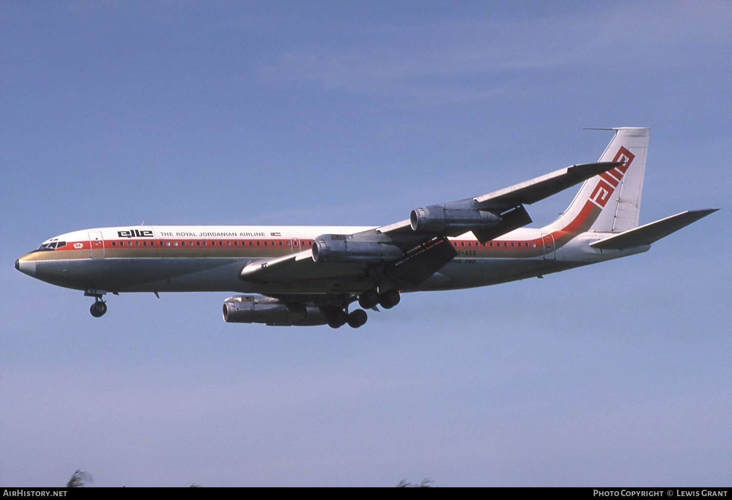 Aircraft Photo of JY-AES | Boeing 707-321C | Alia - The Royal Jordanian Airline | AirHistory.net #402558