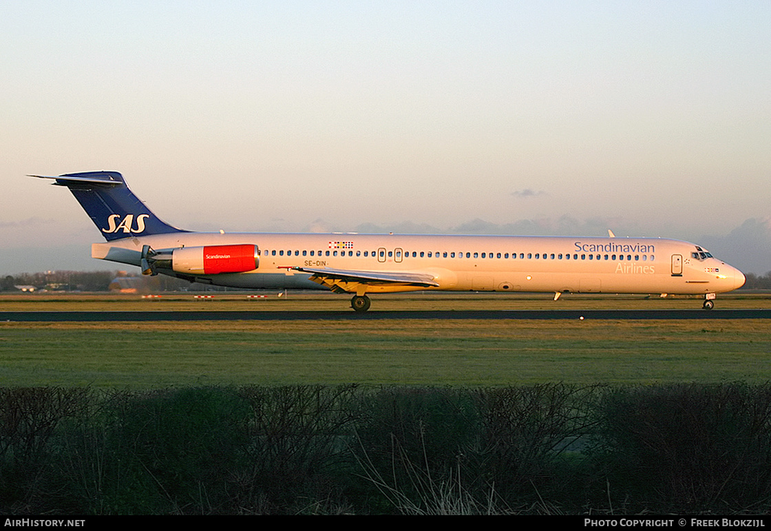 Aircraft Photo of SE-DIN | McDonnell Douglas MD-82 (DC-9-82) | Scandinavian Airlines - SAS | AirHistory.net #402569