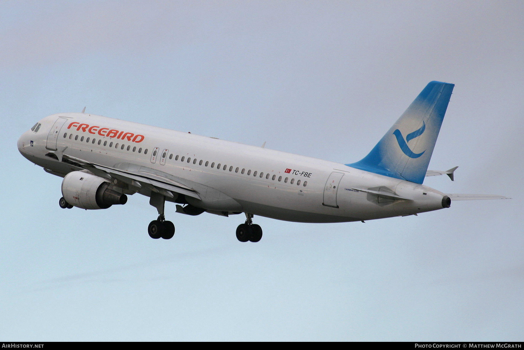 Aircraft Photo of TC-FBE | Airbus A320-212 | Freebird Airlines | AirHistory.net #402672