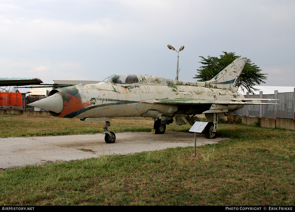 Aircraft Photo of 20 | Mikoyan-Gurevich MiG-21PF | Bulgaria - Air Force | AirHistory.net #402707