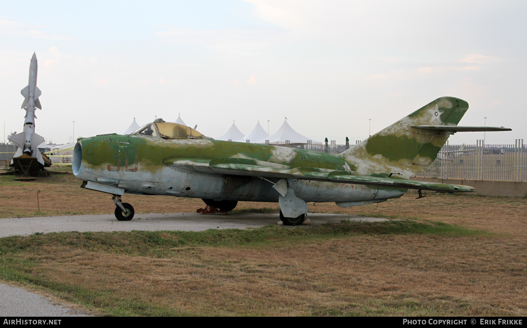 Aircraft Photo of 30 | PZL-Mielec Lim-5R | Bulgaria - Air Force | AirHistory.net #402785