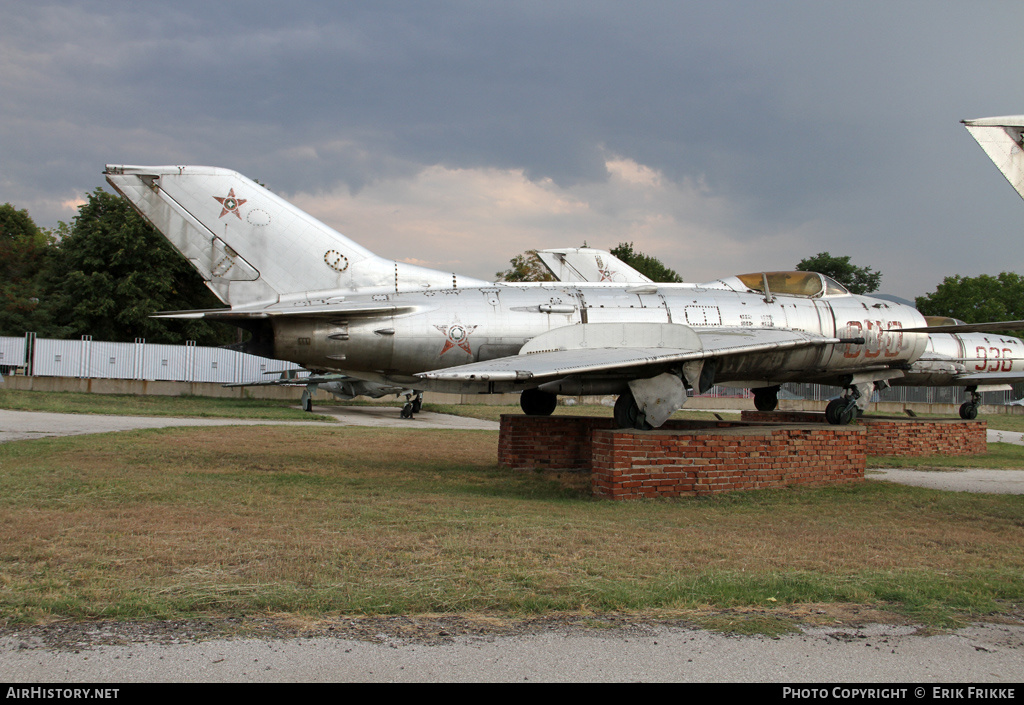 Aircraft Photo of 030 | Mikoyan-Gurevich MiG-19S | Bulgaria - Air Force | AirHistory.net #402804