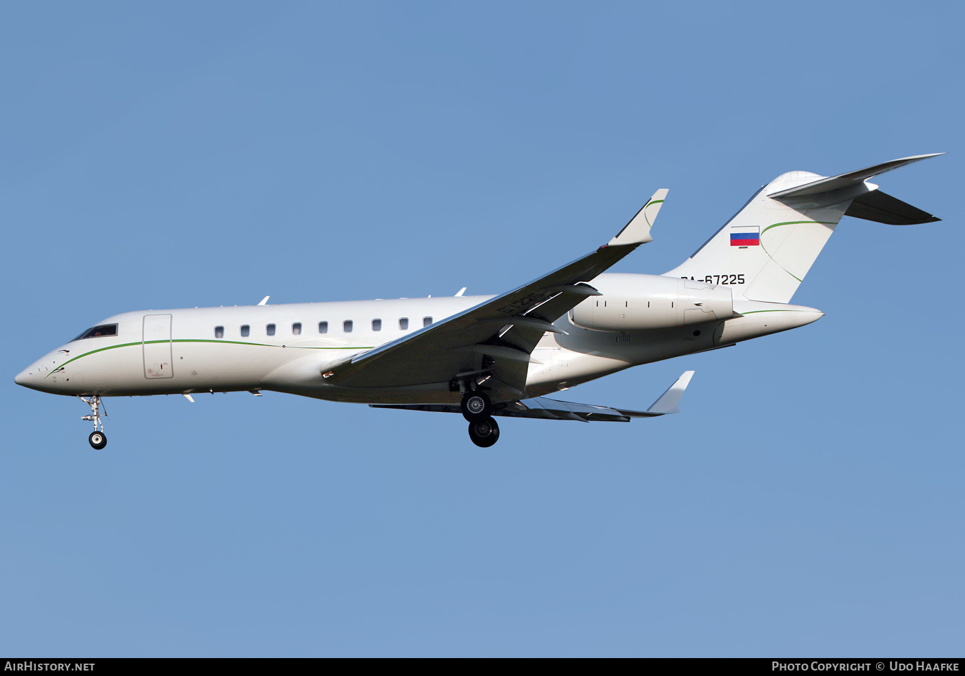 Aircraft Photo of RA-67225 | Bombardier Global 5000 (BD-700-1A11) | AirHistory.net #402805