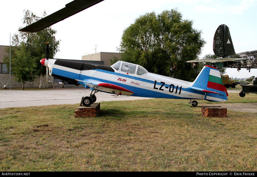 Aircraft Photo of LZ-011 | Zlin Z-326 Trener Master | AirHistory.net #402843