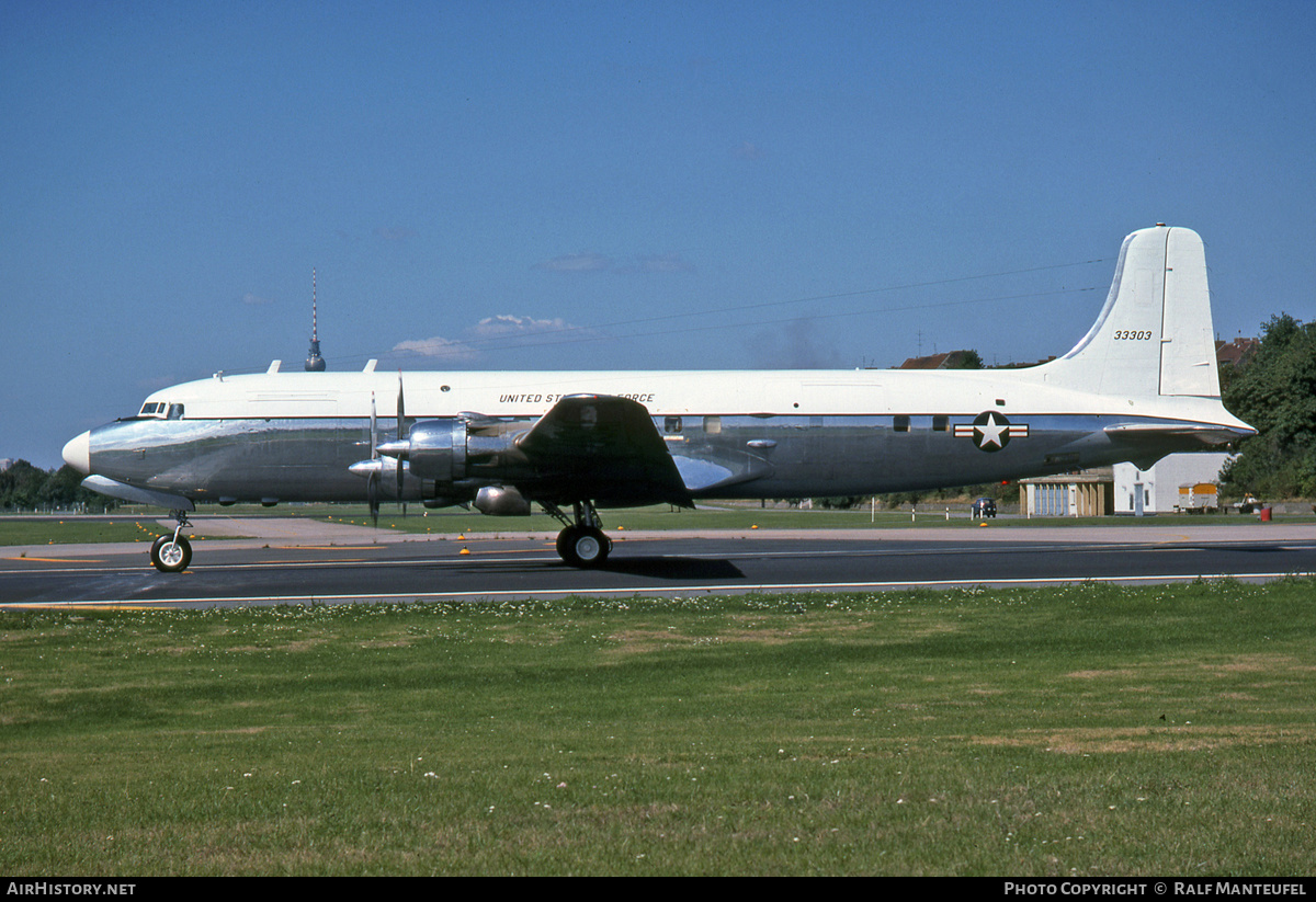 Aircraft Photo of 53-3303 / 33303 | Douglas VC-118A Liftmaster | USA - Air Force | AirHistory.net #402846
