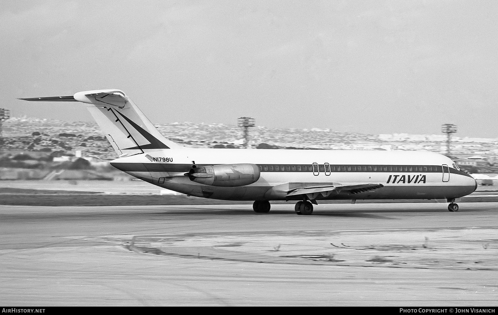 Aircraft Photo of N1798U | McDonnell Douglas DC-9-31 | Itavia | AirHistory.net #402883