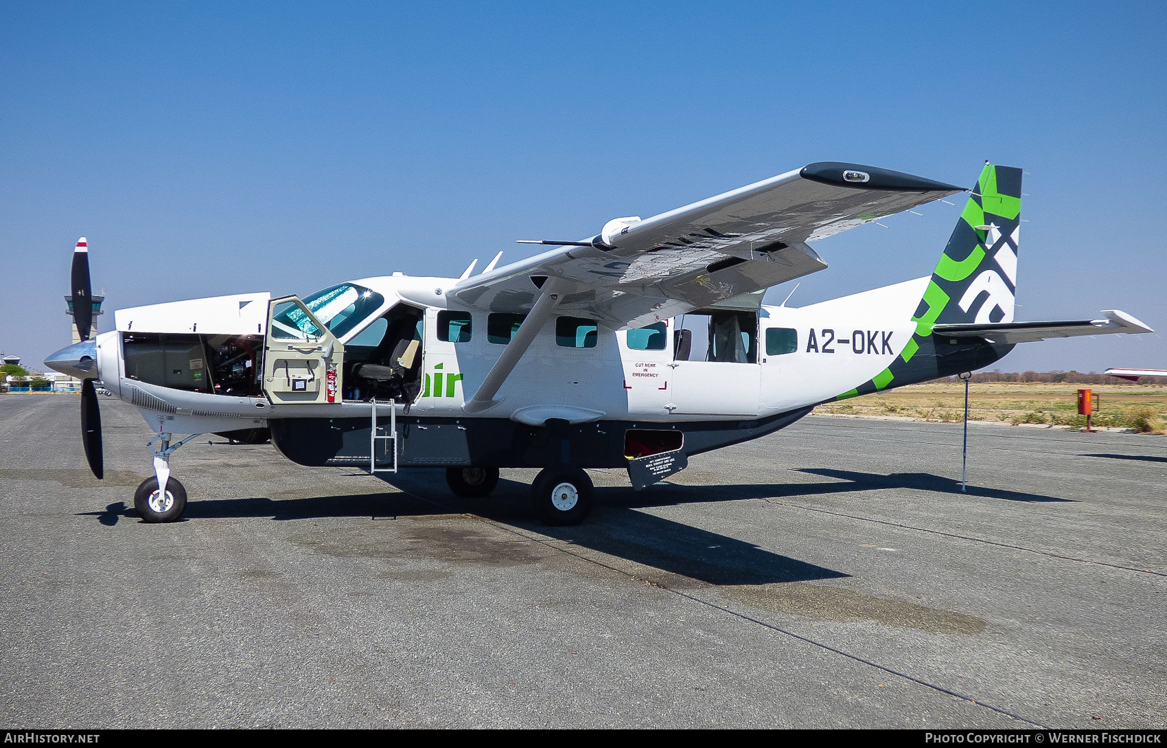 Aircraft Photo of A2-OKK | Cessna 208B Grand Caravan EX | Mack Air | AirHistory.net #402928