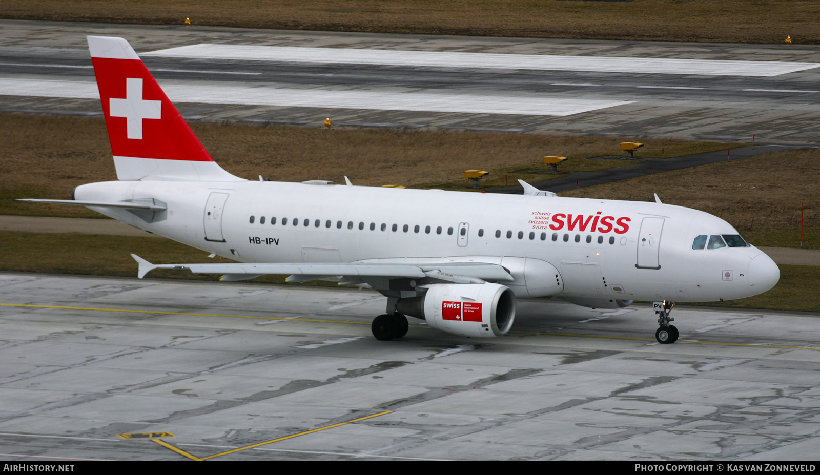 Aircraft Photo of HB-IPV | Airbus A319-112 | Swiss International Air Lines | AirHistory.net #402933