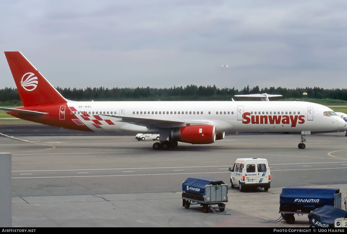 Aircraft Photo of SE-DSL | Boeing 757-236 | Sunways | AirHistory.net #403005