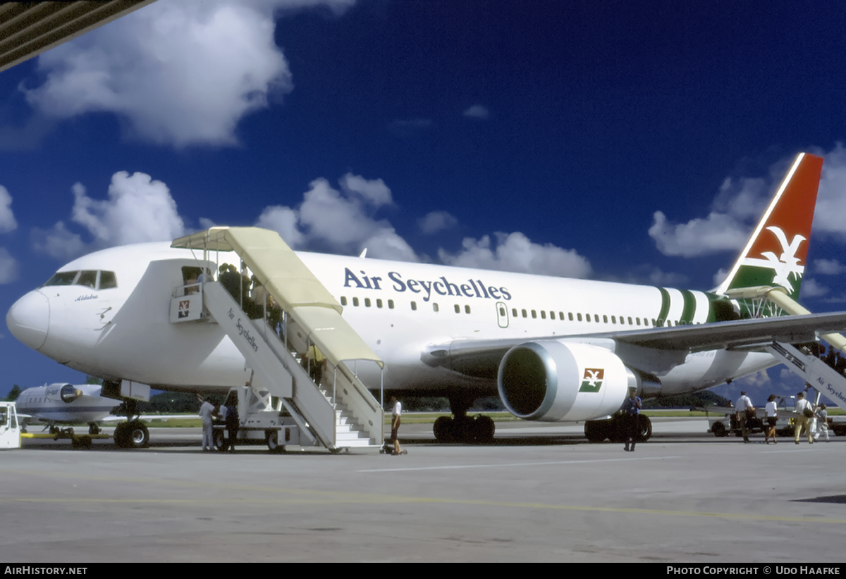 Aircraft Photo of S7-AAS | Boeing 767-2Q8/ER | Air Seychelles | AirHistory.net #403015