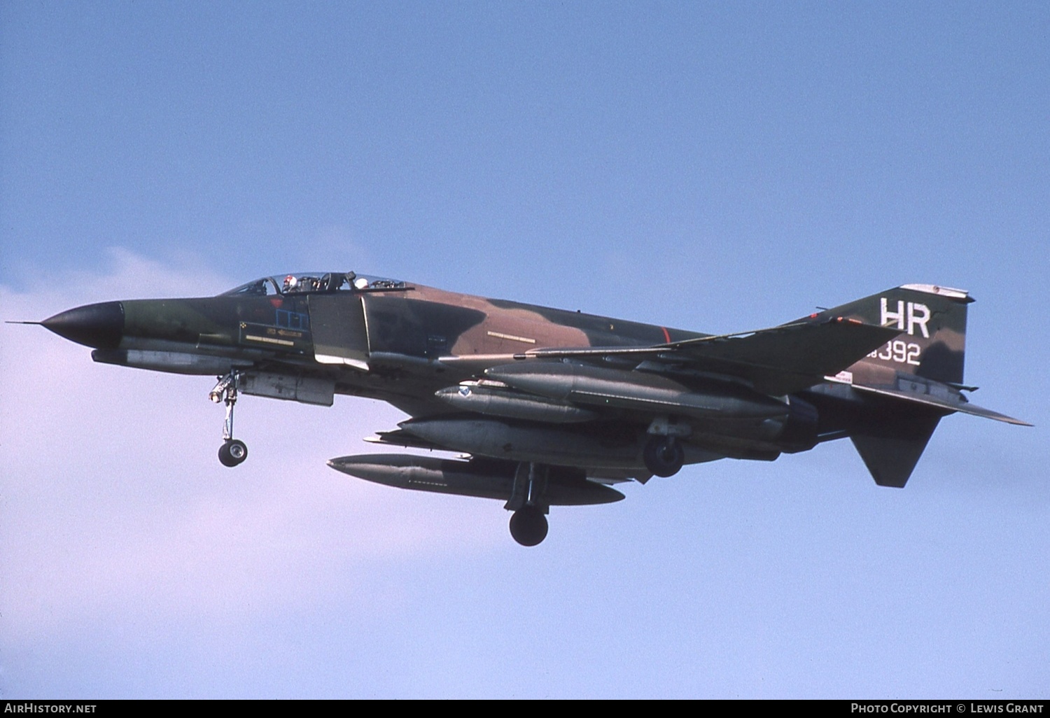 Aircraft Photo of 68-0392 / AF68-392 | McDonnell Douglas F-4E Phantom II | USA - Air Force | AirHistory.net #403074